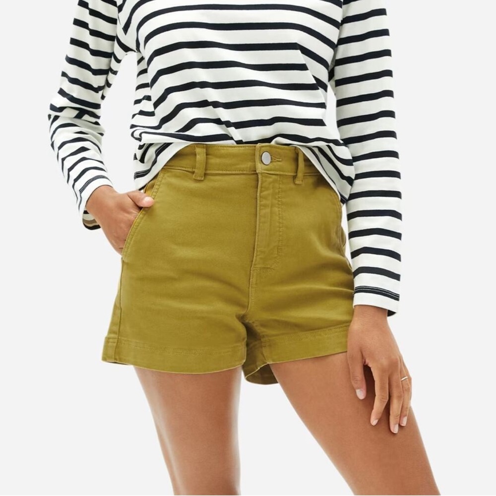 Everlane Women's High Waist Shorts in Autumn Fern